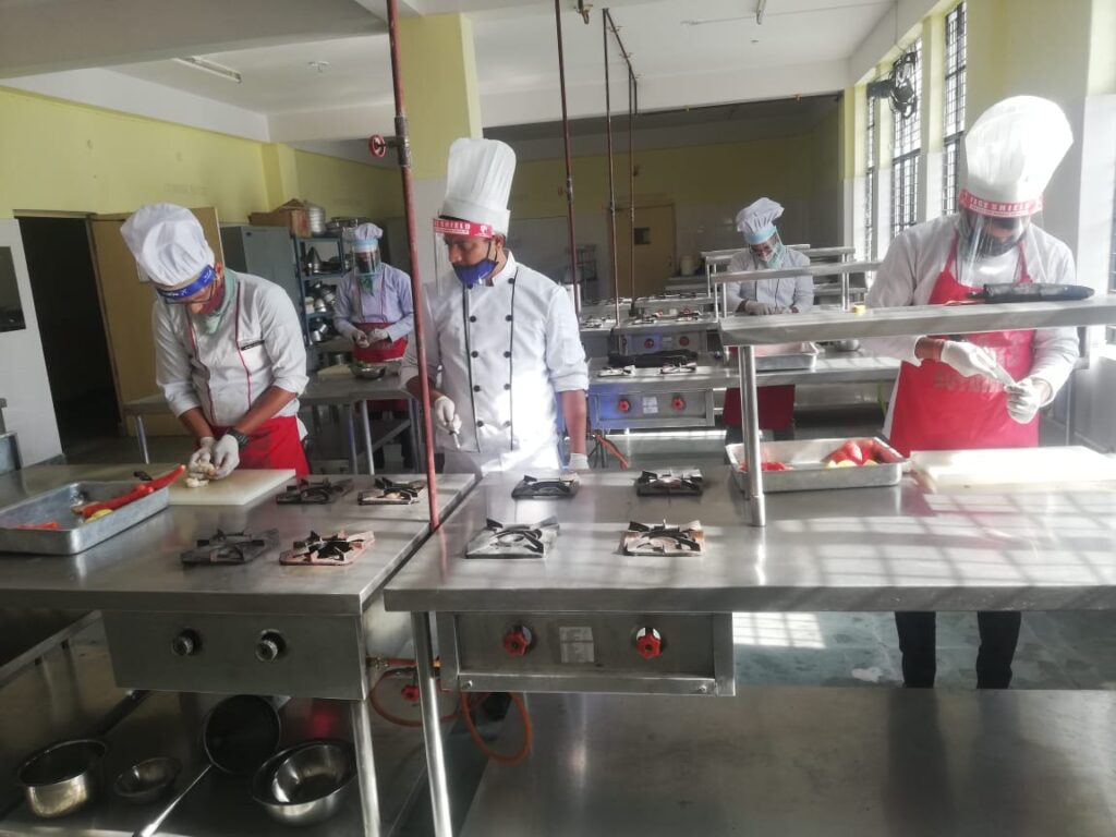 137198993 2754452731470321 3486911770708130969 n