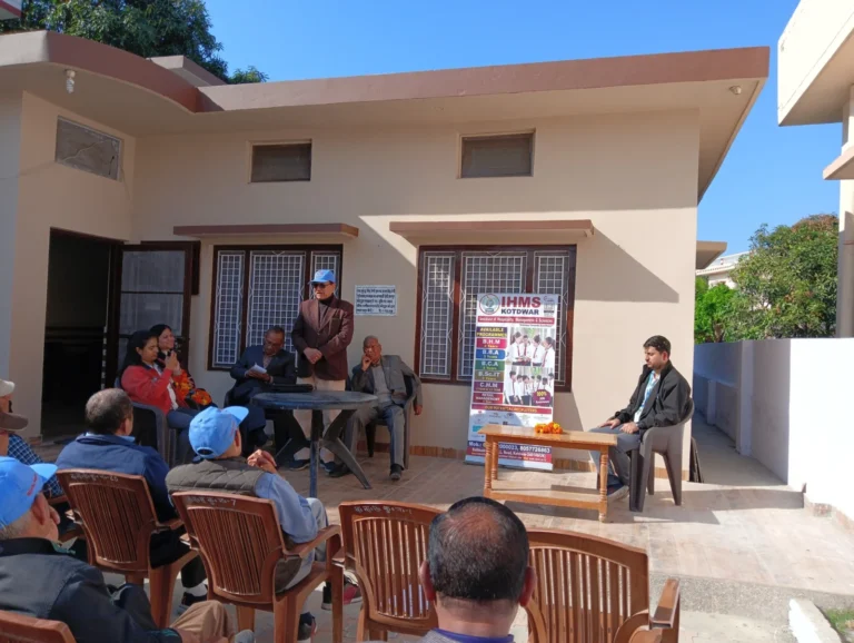 Digital Awareness Program at Varisht Nagrik Sangathan – IHMS Kotdwar, photo 1
