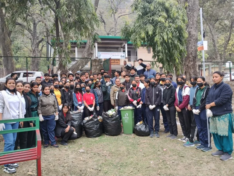 Cleanliness drive at Sidhbali Temple and Tiger Reserve – IHMS Kotdwar, photo 5