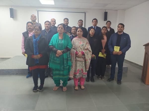 412061093 871928668271085 1274039245847212667 n