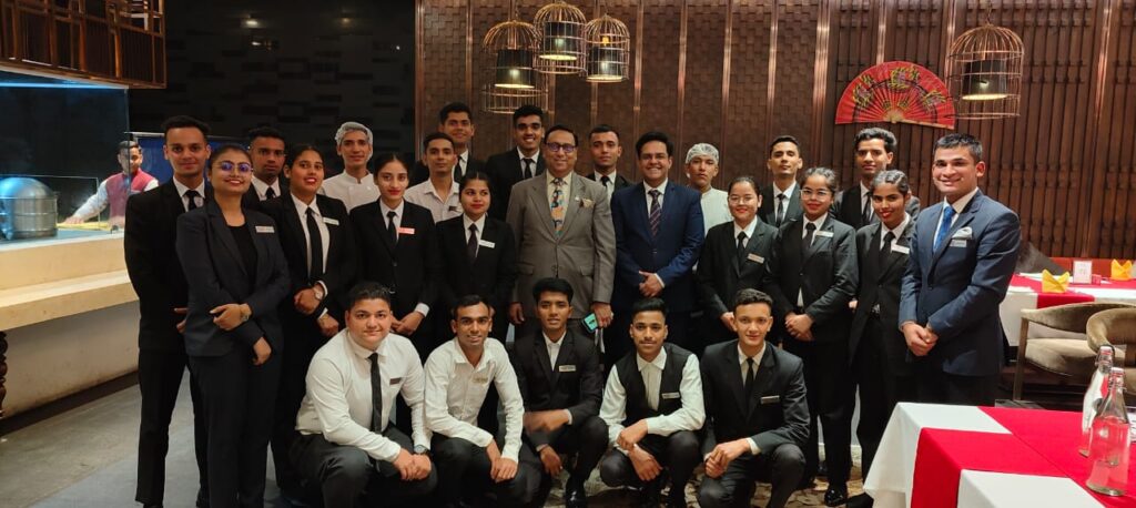 486318866 1226546569475958 4954205892975741735 n