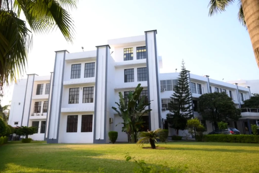 IHMS main academic building in Kotdwar