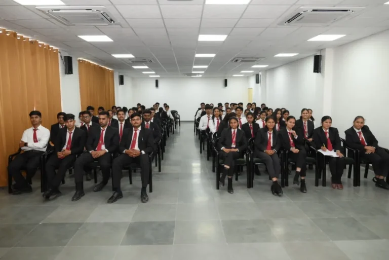 AV Lab & Seminar Hall – IHMS Kotdwar infrastructure