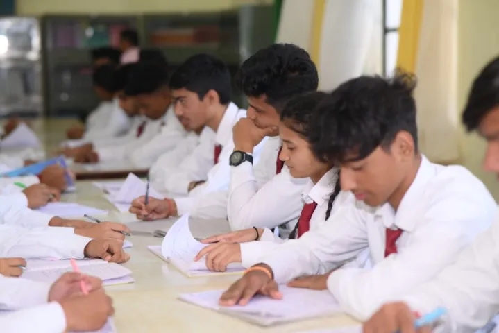 Library at IHMS Kotdwar – photo 3