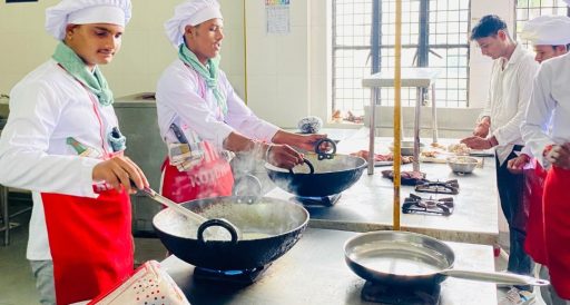 WhatsApp Image 2025-08-28 at 19.07.07